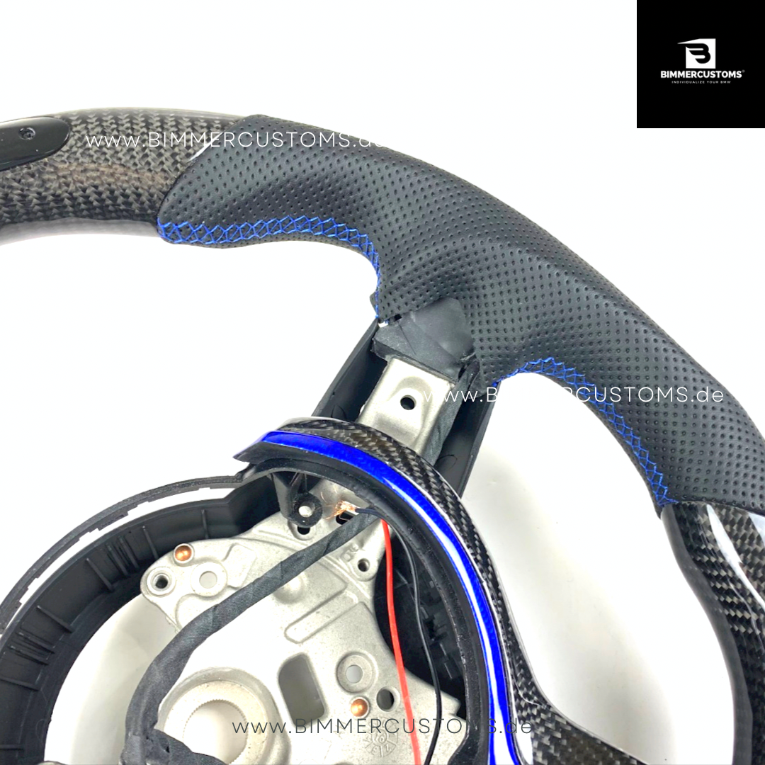 LEDER CARBON LENKRAD MIT RACE DISPLAY BLUE CARBON LINE PASSEND FÜR BMW M2 F87 M3 F80 M4 F82 F83 F20 F21 F22 F23 F30 F31 F32 F33 F36 Competition