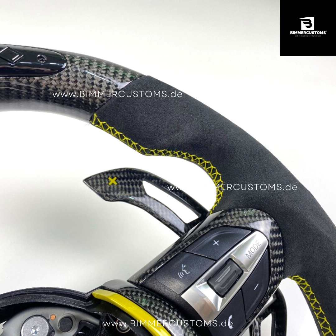 ALCANTARA CARBON LENKRAD MIT RACE DISPLAY YELLOW LINE PASSEND FÜR BMW M2 F87 M3 F80 M4 F82 F83 F20 F21 F22 F23 F30 F31 F32 F33 F36 Competition